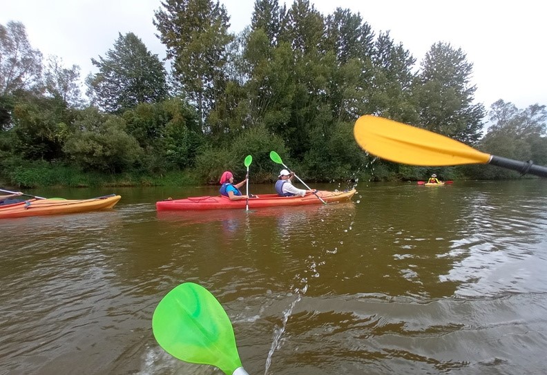 PS Spływ kajakowy rzeką Czarną Nidą